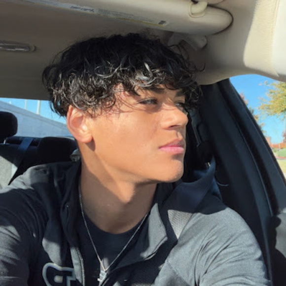 Profile Picture of Christopher angelo Salazar (@christ9553) on Poshmark