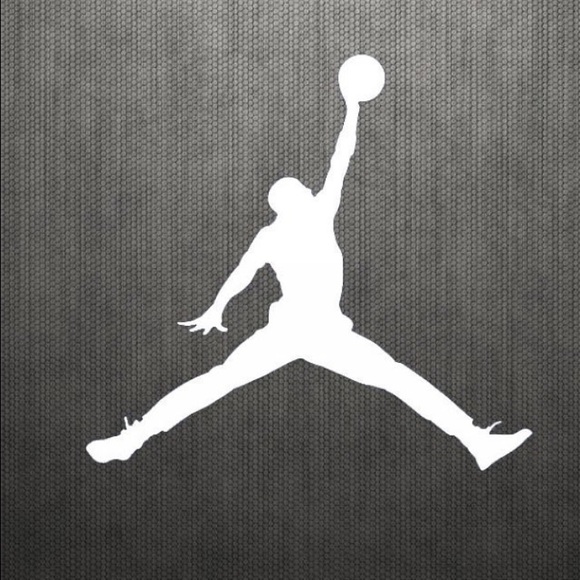 Profile Picture of Damerln Rldrkgje (@dameronrodrigu) on Poshmark