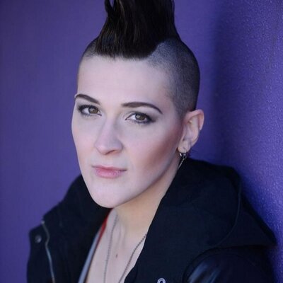 Profile Picture of Jessica Edmonds (@JessiEdmonds) on Twitter