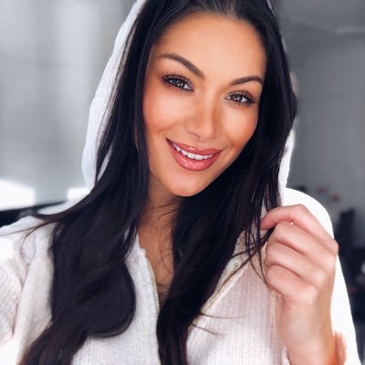 Profile Picture of Daisie Smith (@BeautysBigSis) on Twitter