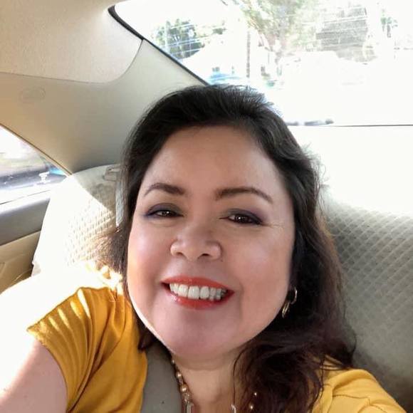 Profile Picture of Riza Ancheta (@rizerwin) on Poshmark