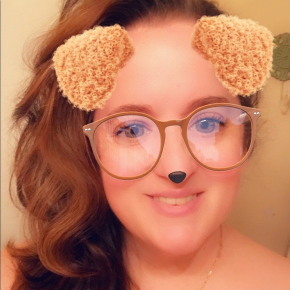 Profile Picture of Amy Hublitz (@mrsblitz445) on Poshmark