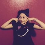 Profile Picture of Melanie (@melanie._.serrano) on Instagram