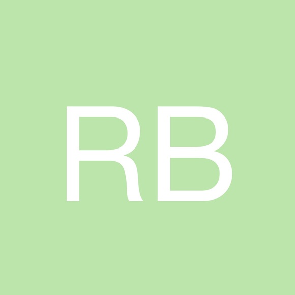 Profile Picture of Richard Bussolari (@richiebrich) on Poshmark