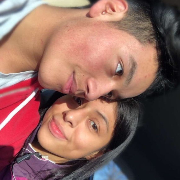 Profile Picture of Kenrick Lopez (@kenrinxtdoor) on Poshmark