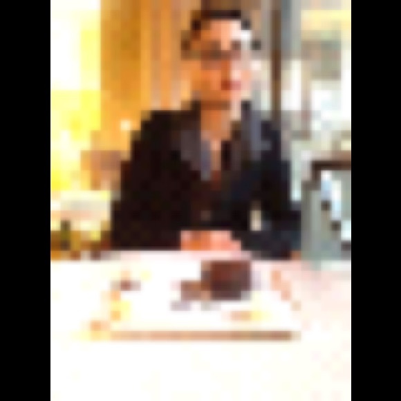 Profile Picture of Chi Rulapaugh (@fromhertrunk) on Poshmark