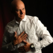 Profile Picture of Felipe Robles (@TheRoblesmusic) on Youtube