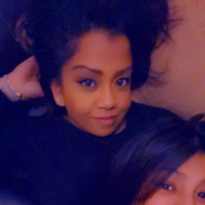 Profile Picture of Deborah Singhon Twitter