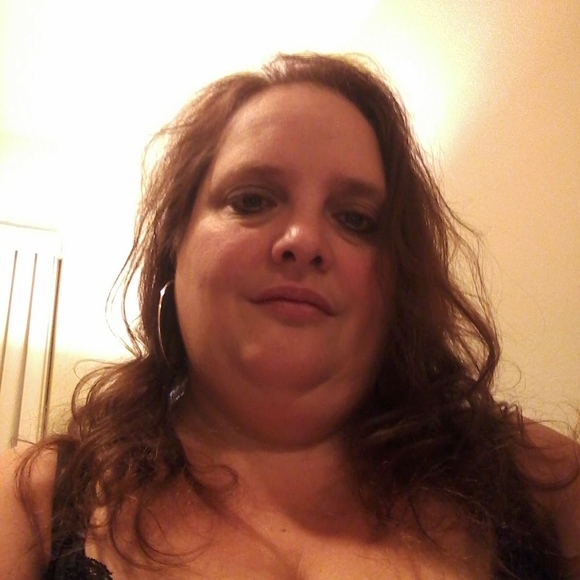 Profile Picture of Sabrina Wade (@brina39) on Poshmark