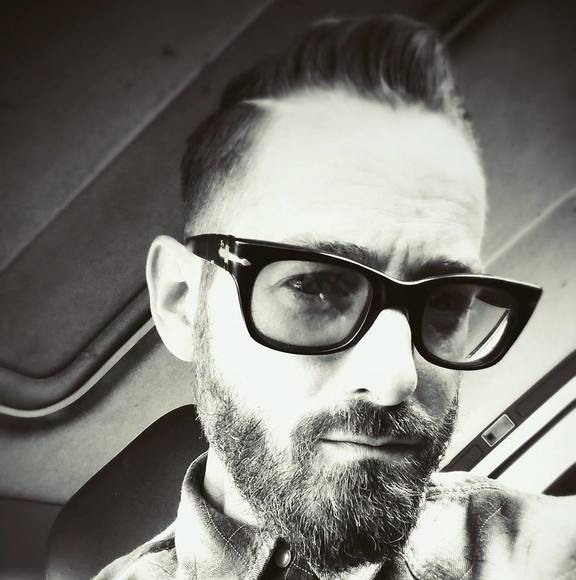 Profile Picture of Joshua Schaefer (@wolfmandu) on Poshmark