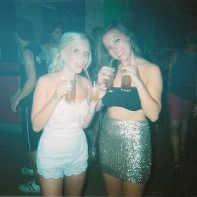 Profile Picture of Alice Weston (@aliceweston2) on Twitter