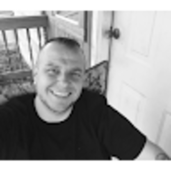 Profile Picture of Dustin Pearson (@dustinpearso825) on Poshmark