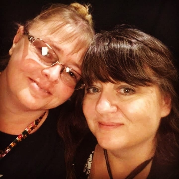 Profile Picture of Penny Blohm (@pennyblohm) on Poshmark