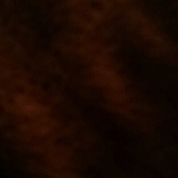 Profile Picture of Veronica Davison (@vdavison) on Poshmark