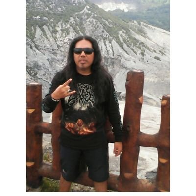 Profile Picture of Jeff Blood (@Jeffbload) on Twitter