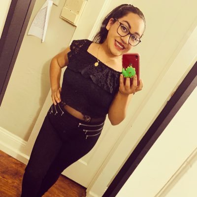 Profile Picture of Lupe Loera (@loerita510) on Twitter