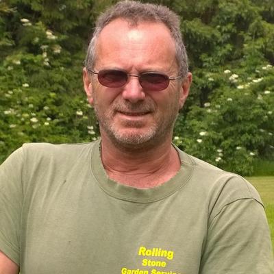 Profile Picture of Paul Hoff (@GardenerboyPaul) on Twitter