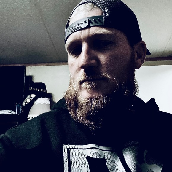 Profile Picture of Jeramy Wright (@jwguero85) on Poshmark