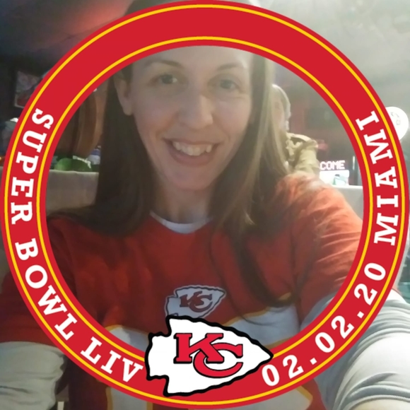 Profile Picture of Meghann Callies (@meggy83) on Poshmark