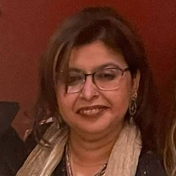 Profile Picture of Shabana Ahmed (@shabanaahmed10) on Poshmark