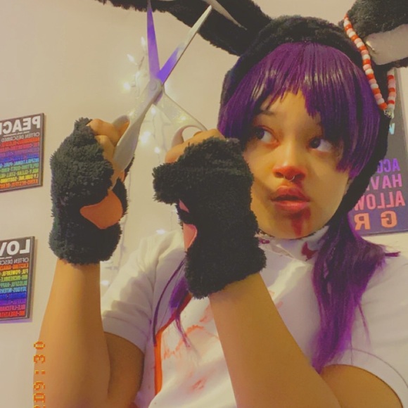 Shyloe Price - Poshmark Profile Picture of Shyloe Price (@shyloeprice) on Poshmark