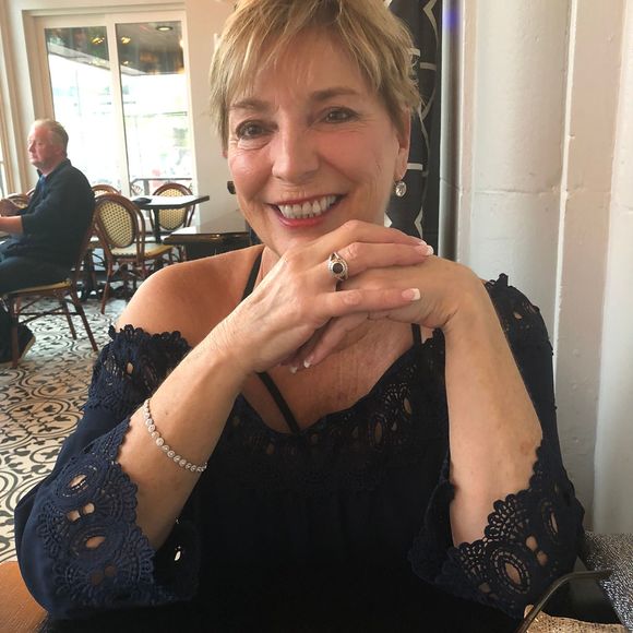 Profile Picture of Deborah Alloco (@deborahalloco) on Poshmark