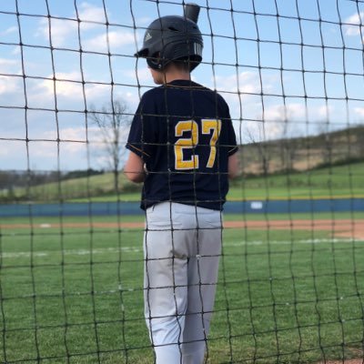 Profile Picture of Zach Wilbur (@zwilb_27) on Twitter