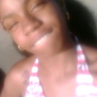 Profile Picture of Kitty Stephens (@TasTyxL1lxKiTty) on Twitter