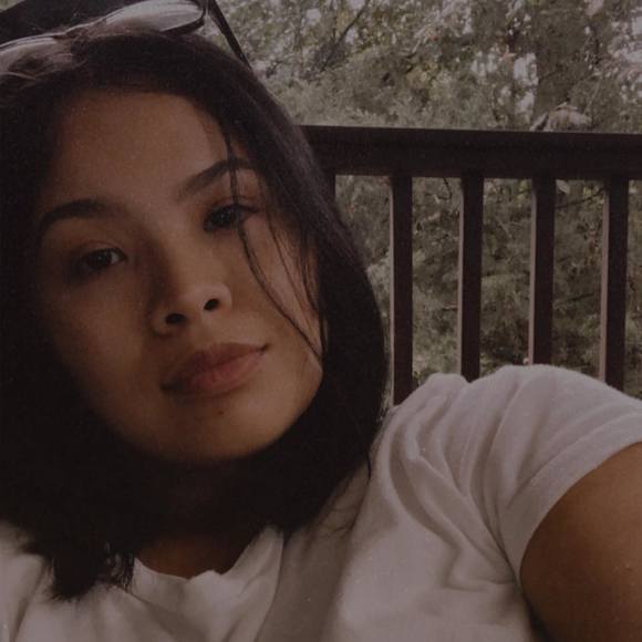 Profile Picture of Ruby Rangel (@rubyhdz4) on Poshmark