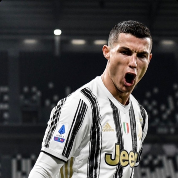 Profile Picture of Juan david Riascos cobo (@papichulo388) on Poshmark