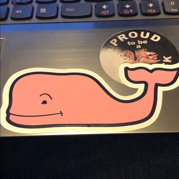 Profile Picture of Faker Fakerson (@fakerffakerson) on Poshmark