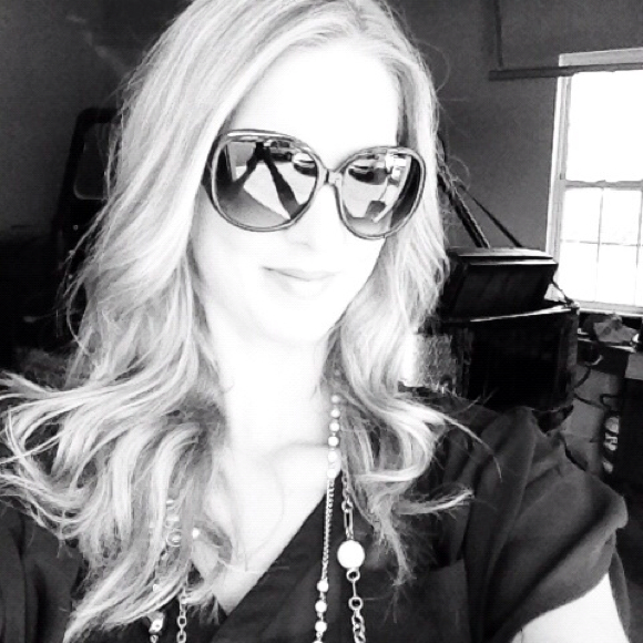 Profile Picture of Blair Stringer (@blairstring) on Poshmark