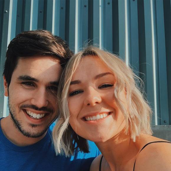 Profile Picture of Makaela Gradowski (@makaela5) on Poshmark