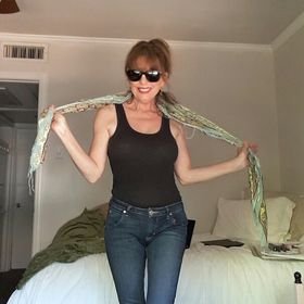 Profile Picture of Mrs. Robert Forsythe (@ForsytheMrs) on Twitter