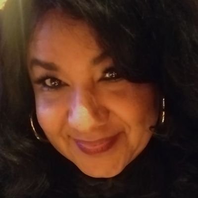 Profile Picture of Deborah Brannon (@msultraglow1) on Twitter