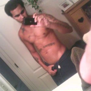 Profile Picture of Sam Singletary (@scorpio_021) on Myspace