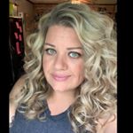 Profile Picture of Joanie (@joanielovinglife) on Instagram