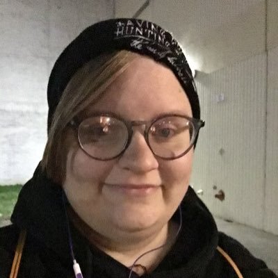 Profile Picture of Jeni The Teal Penguin/ She/her Bi (@JenniferBasinsk) on Twitter