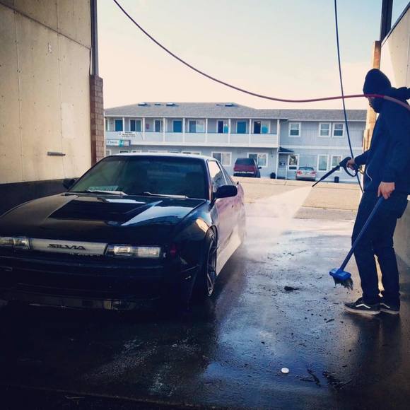 Profile Picture of Jon Hodge (@breek360) on Poshmark