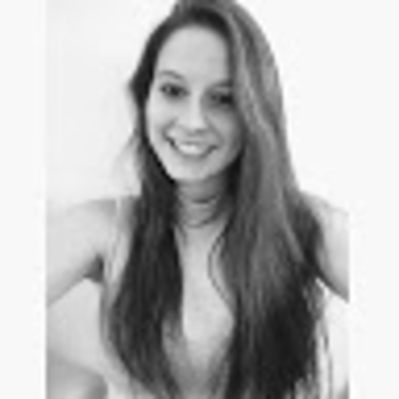 Profile Picture of Kathryn Fecto (@kathrynfecto) on Poshmark