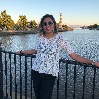 Profile Picture of J-Low (@jennbeauty14) on Twitter