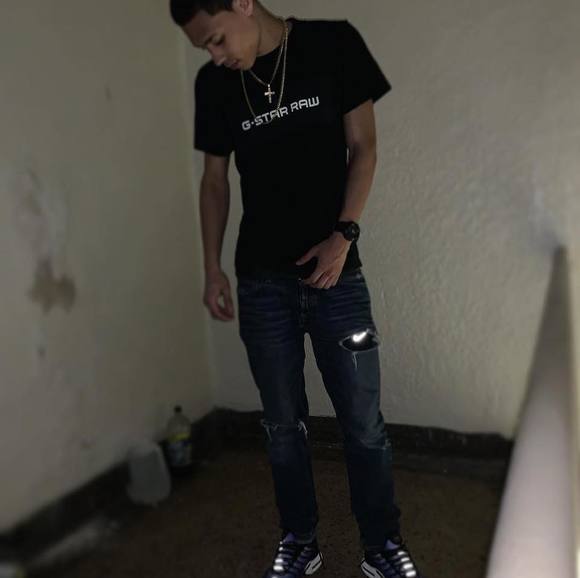 Profile Picture of Matthew Collazo (@mjcollaz) on Poshmark