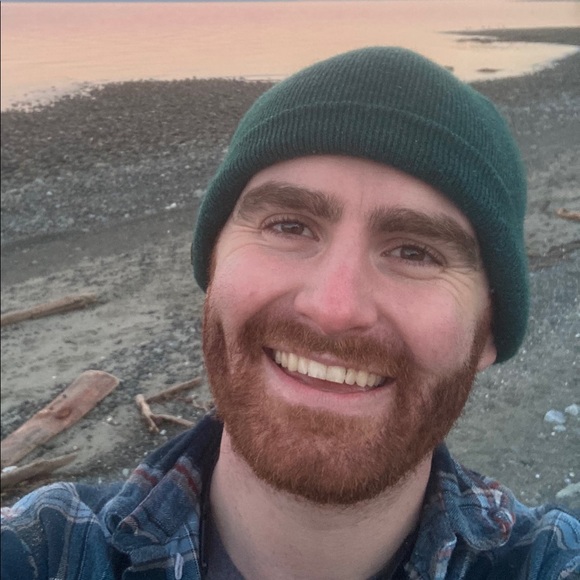 Profile Picture of Louis Patterson (@louispatterson) on Poshmark