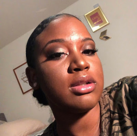 Profile Picture of Jada Stockling (@jadakk123) on Poshmark