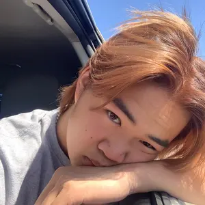 Profile Picture of brandon ☆ (@biinsangg) on Tiktok