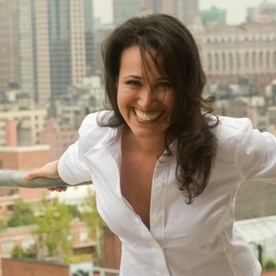 Profile Picture of Molly Fiedler (@MollyPrz) on Twitter