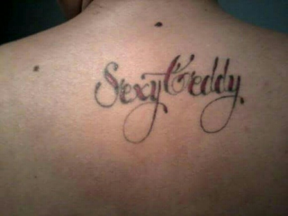 Profile Picture of Victoria Relford (@vikki1211) on Poshmark