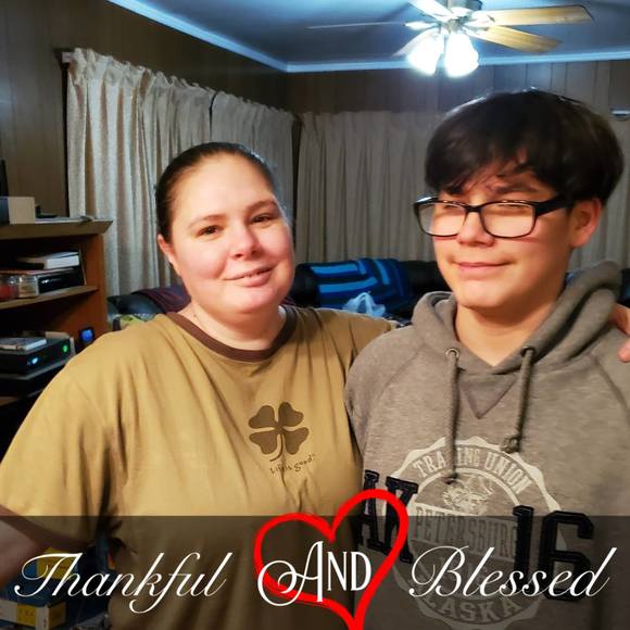 Profile Picture of Amy Thynes (@amythynes) on Poshmark