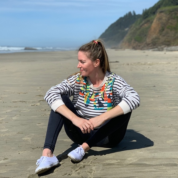 Profile Picture of Brianna Ruhl (@breeontheocean) on Poshmark