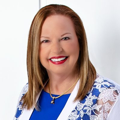 Profile Picture of TERESA FAYE MORRIS DDS (@teresamorris78) on Twitter